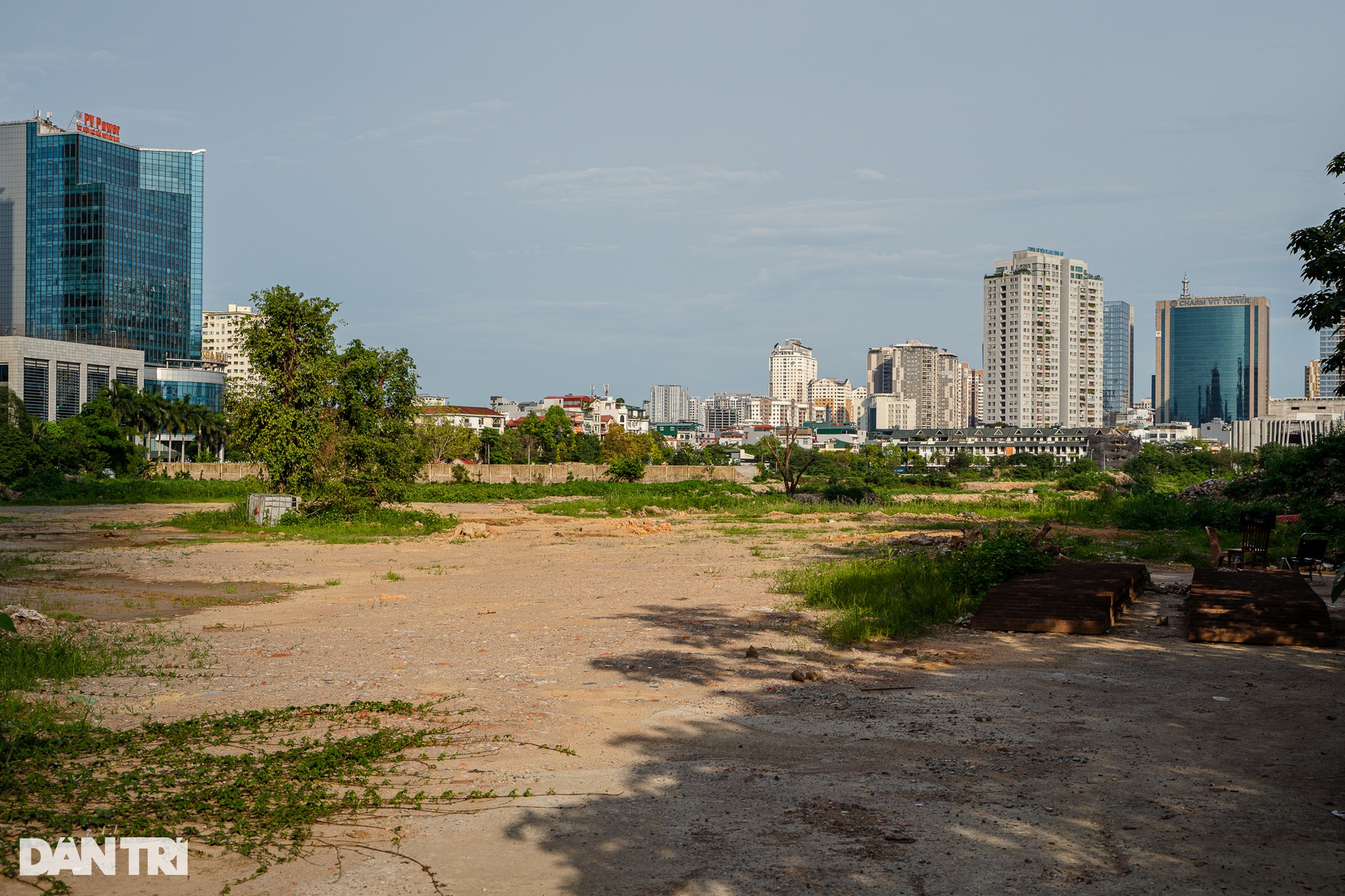Những công viên nghìn tỷ trên đất vàng Hà Nội bị bỏ hoang - 2 Những công viên nghìn tỷ trên đất vàng Hà Nội bị bỏ hoang - 2