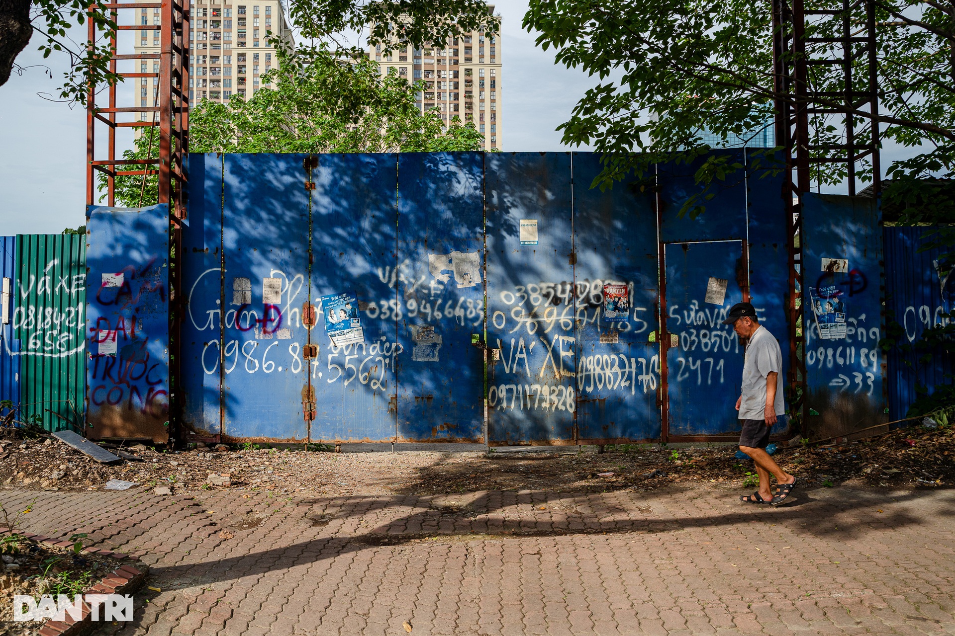 Những công viên nghìn tỷ trên đất vàng Hà Nội bị bỏ hoang - 3 Những công viên nghìn tỷ trên đất vàng Hà Nội bị bỏ hoang - 3