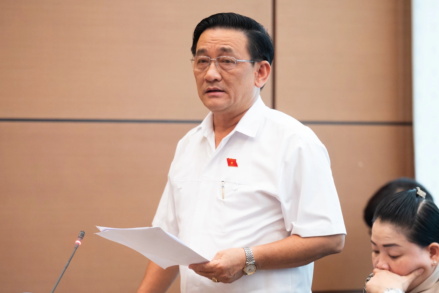 Đại biểu Quốc hội: Quản lý thế nào mà để cả chợ Ninh Hiệp bán hàng giả? - 4