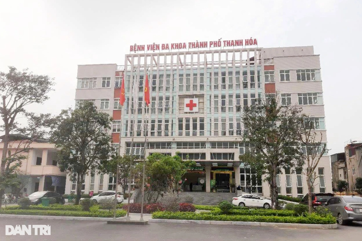 Hai lãnh đạo Bệnh viện Đa khoa thành phố Thanh Hóa bị kỷ luật - 1