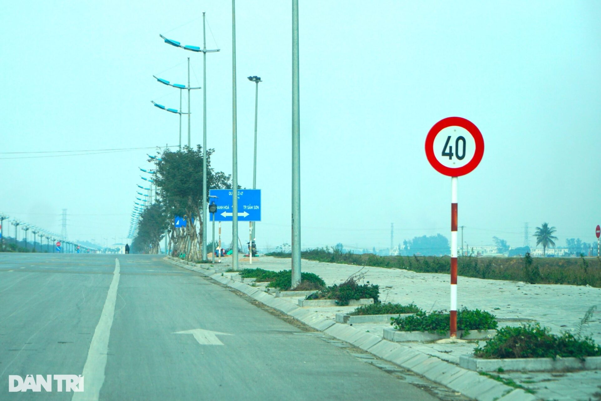 Ma trận biển báo giao thông: Thanh Hóa phát hiện hơn 600 bất cập - 2
